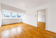 Klimatisierte 4-Zimmer DG-Maisonette mit Terrasse nahe Schottentor (optional mit PKW-Stellplatz)