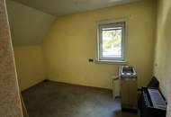 Geräumiges Mehrfamilienhaus in TOP Lage, 9 Zimmer, Garten, Balkon und Garage