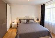 STILVOLLE 4-ZIMMER-WOHNUNG MIT BALKON, LOGGIA UND EIGENEM PARKPLATZ