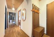 Familienhaus mit parkähnlichem Garten