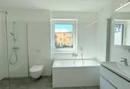 Sonnengeküsste 4 Zimmerwohnung mit Terrasse und Erstbezug!