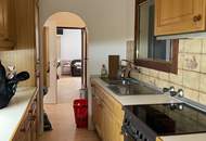 Sanierungsbedürftiges Einfamilienhaus mit Garten und Garagenstellplatz sucht neue*n Eigentümer*in!