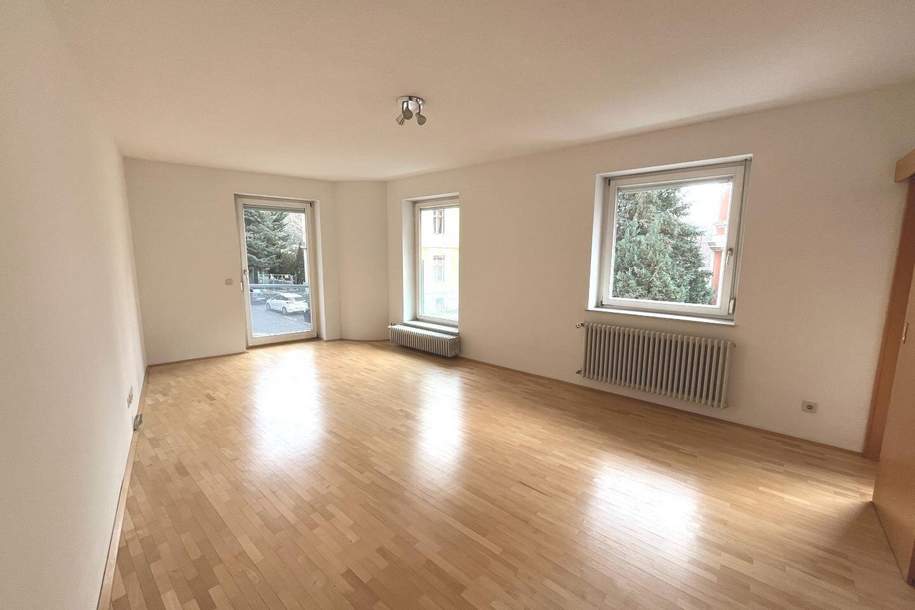 Schöne, helle 3-Zimmer-Wohnung mit TG-Parkplatz in bester Lage in Geidorf!, Wohnung-kauf, 389.000,€, 8010 Graz(Stadt)