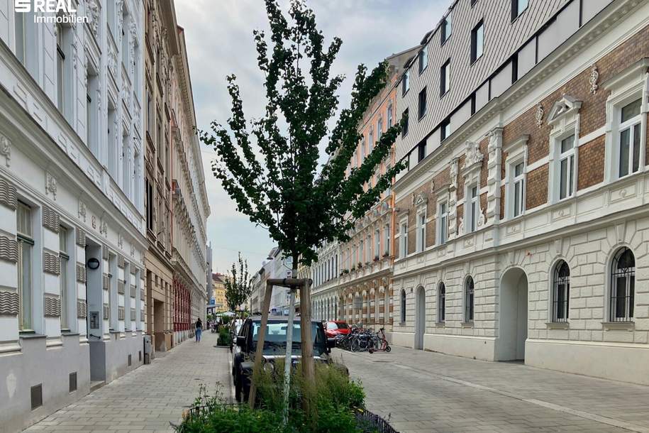 MODERNE DG WOHNUNG IN ELEGANTEM ALTBAU, Wohnung-miete, 1.632,10,€, 1170 Wien 17., Hernals