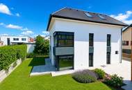 ERSTBEZUG!: Luftwärmepumpe/Fußbodenheizung I 2 Stellplätze + 1 Elektro Stellplatz I ca. 217m2 Außenfläche I 6 Schlafzimmer I