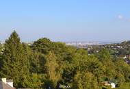 Großzügige Dachgeschosswohnung mit 3 Terrassen und Fernblick ins Grüne