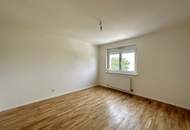 Top-sanierte 4-Zimmer Wohnung mit Balkon