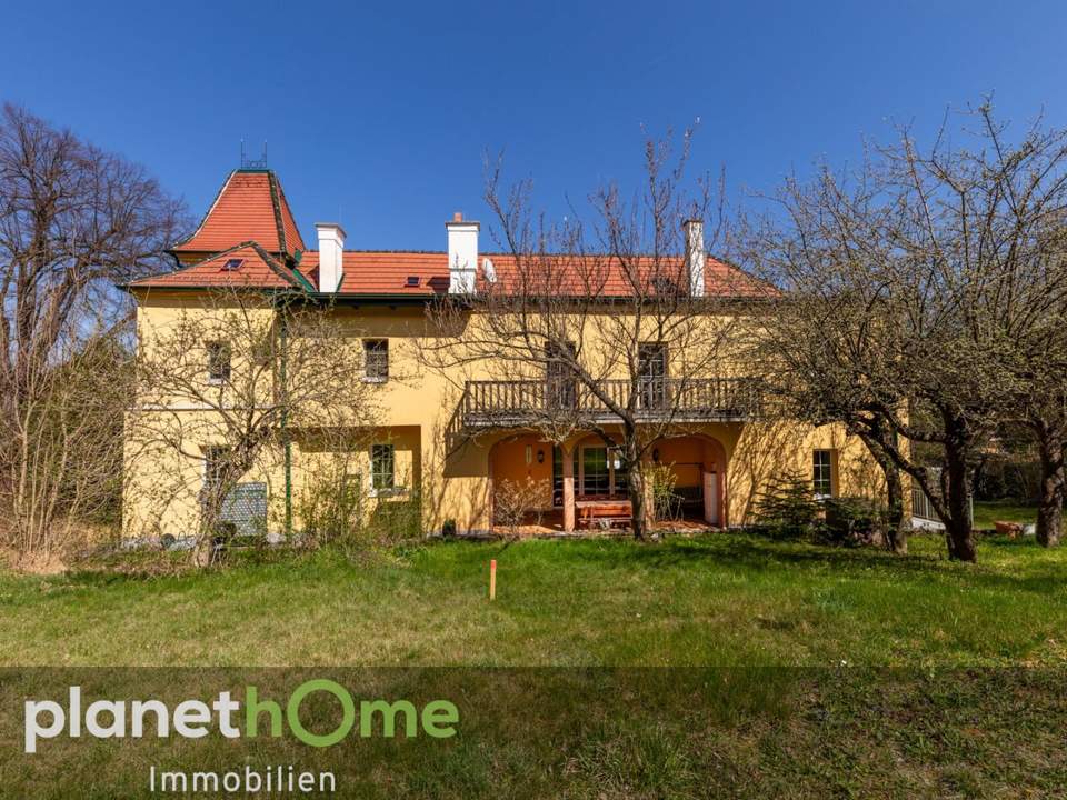 Großzügiges Familienhaus mit historischem Touch Nur wenige Minuten nach Baden!