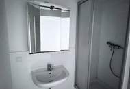 Lichtdurchflutete 2-Zimmerwohnung im prachtvollen Altbauhaus am Tivoli