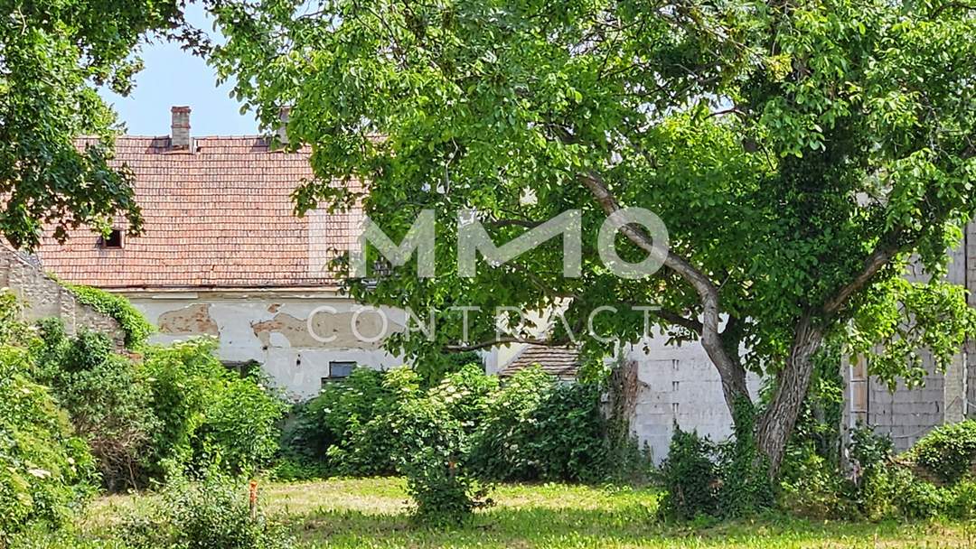 Zentrales, aufgeschlossenes Grundstück mit vielen Möglichkeiten