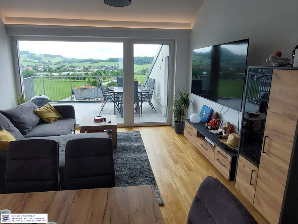 3-Zimmer Dachgeschoss mit Seeblick - NEUWERTIG