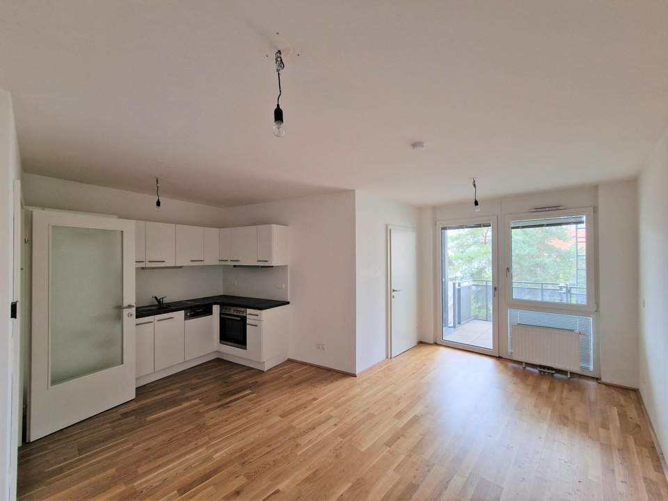 Innenhoflage, großer Balkon und Grünblick - AB AUGUST!!