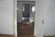 Einfamilienhaus in Großkadolz: Sanierungsbedürftig, 110m² für nur 84.000€!