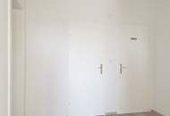 Sanierte 4 Zimmer Wohnung im Haus mit einem großen Garten