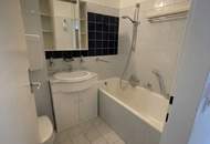 Sehr einladende, großzügige 2-Raum-Wohnung mit Loggia! Im Stadtteil Niedernhart/Spallerhof direkt neben dem Vital- und Einkaufszentrum Muldenstraße!