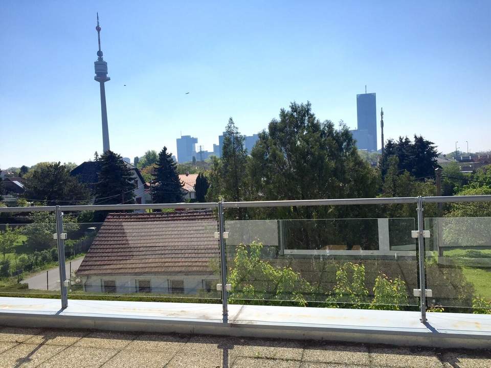 HAUS-MIETE- Wunderschönes Doppel-Haus mit herrliche Terrassen &amp; Garten - BRUCKHAUFEN - Nähe Donauturm - Uno-City!