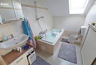 Einfamilienfamilienhaus mit Werkstatt & Lagerhalle, Garage und großem Garten mit Pool