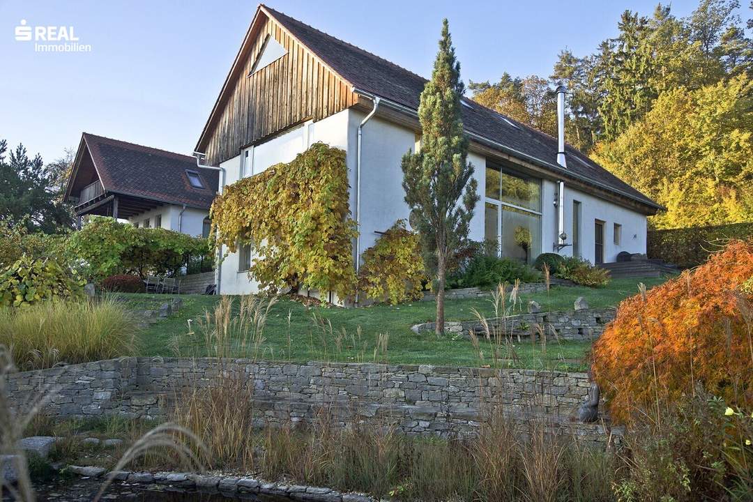 Landsitz in Einzellage - 6 Hektar - Der Garten Eden könnte nicht schöner sein !