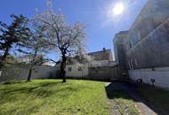 12 Zimmer Haus mit Geschäftslokal auf 948 m2 Grundstück