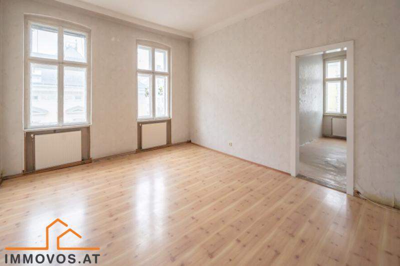 * sanierungsbedürftige ALTBAU Wohnung *