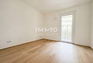 Preishammer: 3 Zimmer mit weitläufigem Balkon in Grünlage