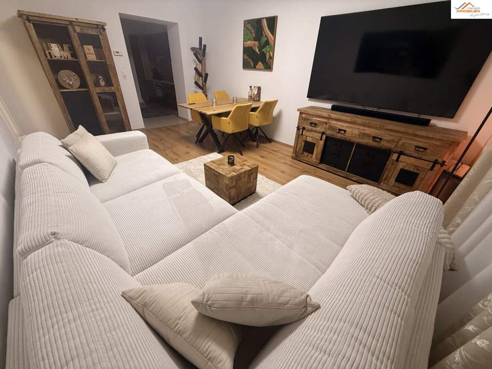 Exklusive 2-Zimmer Mietwohnung im Herzen von Neunkirchen inkl. 2 Parkplätze