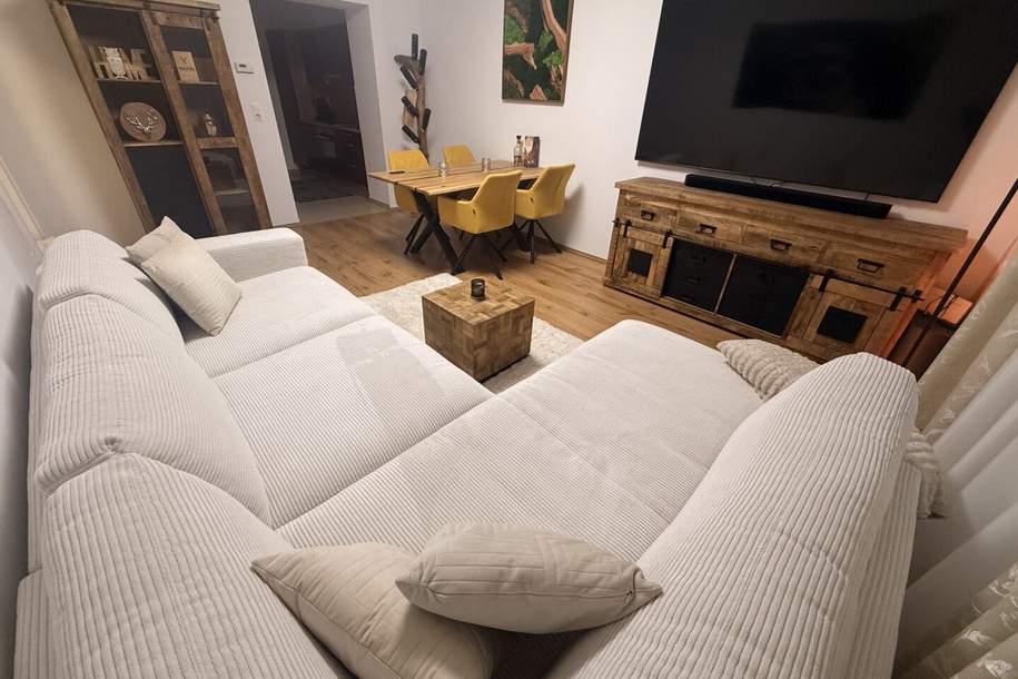 Exklusive 2-Zimmer Mietwohnung im Herzen von Neunkirchen inkl. 2 Parkplätze, Wohnung-miete, 736,00,€, 2620 Neunkirchen