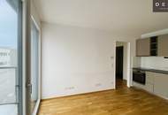 / BALKON / 2 ZIMMER / BEZIEHBAR AB 1.06.2025