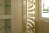 Wunderschöne, sehr ruhige, möblierte 2-Zimmer Dachgeschosswohnung mit großzügiger Terasse und Kahlenbergblick! Heizung und Warmwasser inklusive!