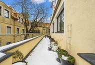 "Großzügige 215 m² Wohnung mit 35 m² Terrasse in Innenhoflage!"