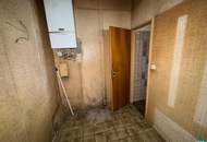 Sanierungsbedürftige 2-Zimmer-Altbauwohnung mit Potenzial nahe dem Clemens-Hofbauer-Park