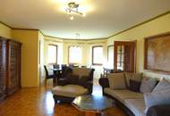 Familienfreundliches Wohnhaus mit Terrasse, schönem ebenen Garten, PV Anlage und Nebengebäude!