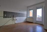 2.-3.Zi.-Wohnung mit Privatgarten, Garage, Holzlager und PKW Abstellplatz