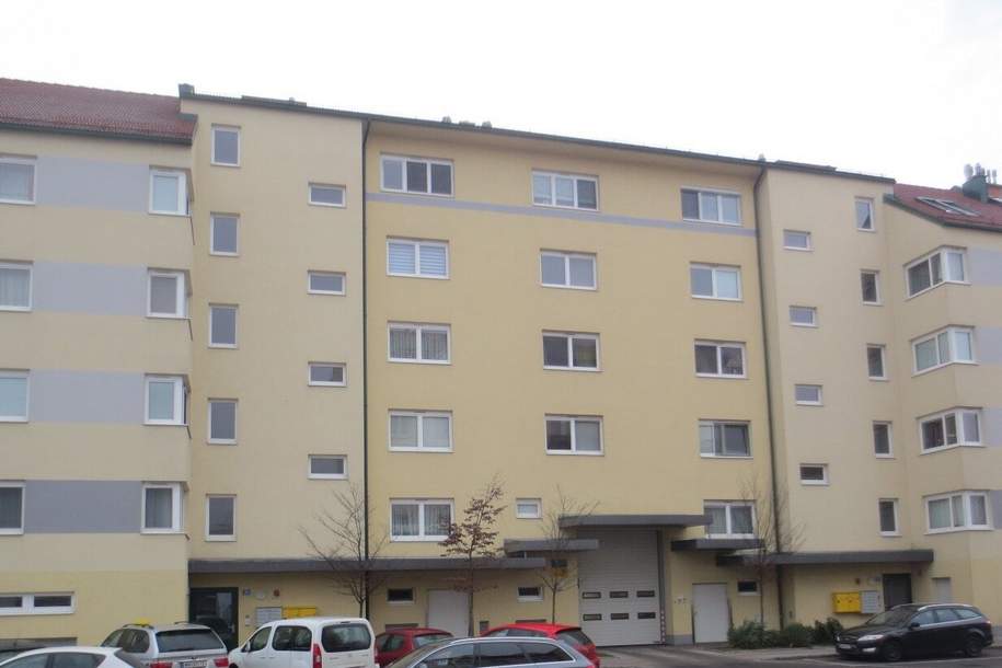 sehr gut aufgeteilte 3-Zimmer-Wohnung mit Balkon (unbefristet), Wohnung-miete, 644,55,€, 2700 Wiener Neustadt(Stadt)