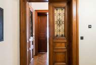 Luxuriöse Altbauwohnung mit großer Wohnküche, möbliertem Schrankraum &amp; sonnigem Eckbalkon im Kremplhof - Leoben Josefee