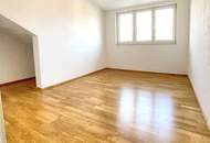 Nette Single-Wohnung mit Balkon