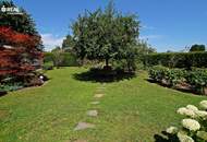 2241 Schönkirchen: Rarität! Traumhafte Wohlfühloase samt Schwimmhalle in bester Lage!