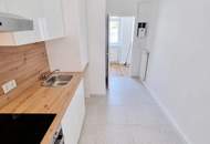 Altbauflair clever geplant - 3 Zimmer in kompakter Größe! Entzückende Altbauwohnung + Traumhaft schönes Haus + Perfekte Infrastrukur und Anbindung + Neue Einbauküche! Jetzt zugreifen!