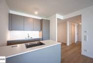 20. Etage | 3 Zimmer Erstbezug | 19 m² Loggia | Pool, Fitness & Spa