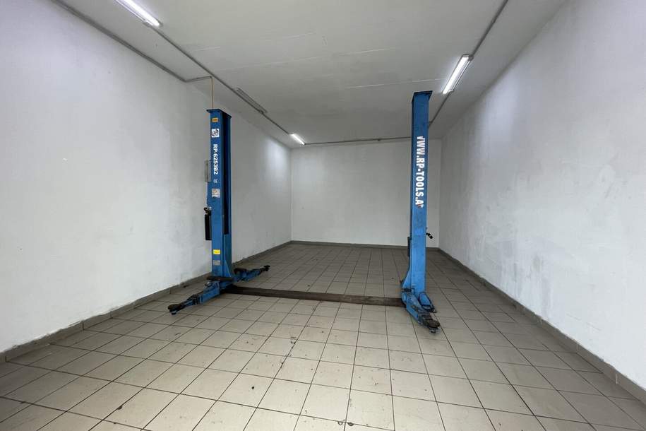 PROVISIONSFREI!!! Große Halle, Werkstatt, Lager 40m² mit Hebebühne N3, Gewerbeobjekt-miete, 443,00,€, 2601 Wiener Neustadt(Land)