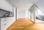ERSTBEZUG - Helle 2-Zimmer-Dachgeschoss-Wohnung mit Loggia - verfügbar ab Oktober 2026