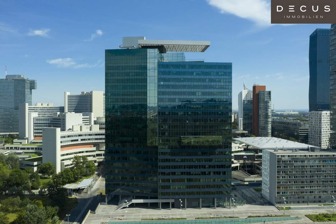 + + + ca. 1.500 m² Büro mit Ausblick + + + SATURN TOWER + + +