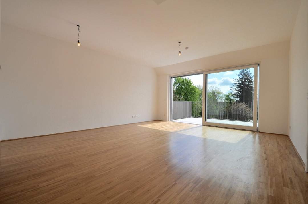 Neubau mit Balkon und Garage nächst Hetzendorfer Schlosspark!