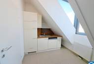 Moderne 2-Zimmer Wohnung mit Loggia in zentraler Lage - Perfekt für Stadtliebhaber!