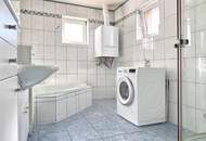 Gepflegtes Haus mit uneinsehbarem Garten