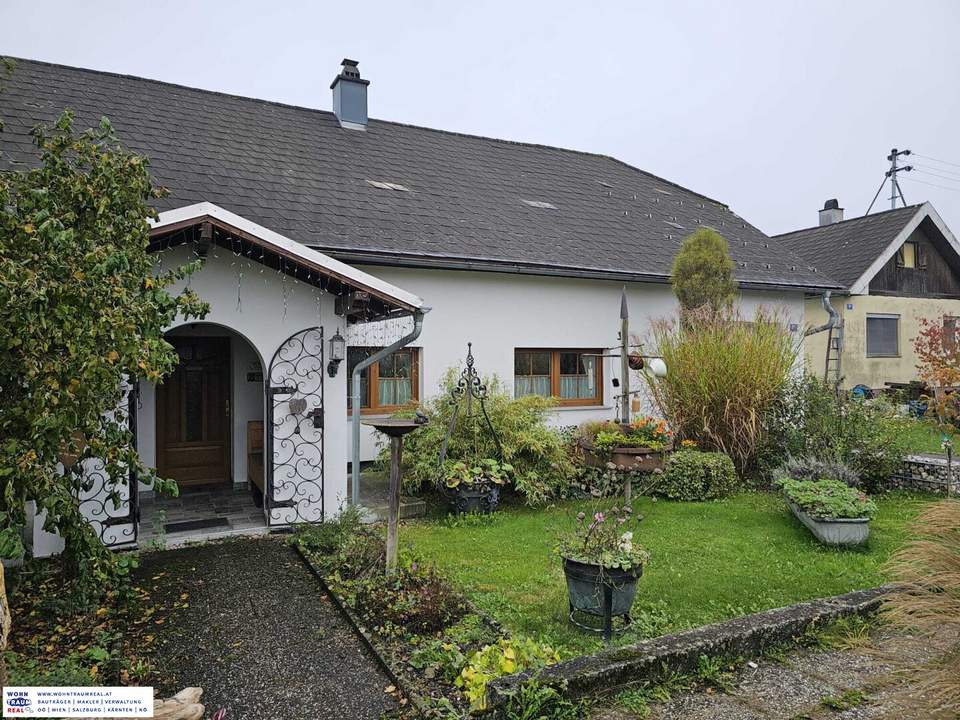 Zwei Bungalow auf einem Grundstück mit herrlichem Garten