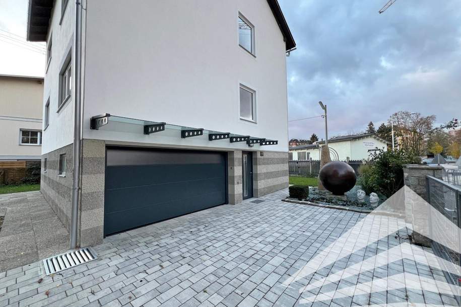 Haus in Linz zu mieten! 140 m² Wohnfläche und XL-Garage - ab sofort!, Haus-miete, 2.128,32,€, 4020 Linz(Stadt)