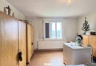 Gemütliches Einfamilienhaus mit 5 Zimmer, Garage und Holzhütte in sonniger erhöhter Ruhelage mit Weitblick