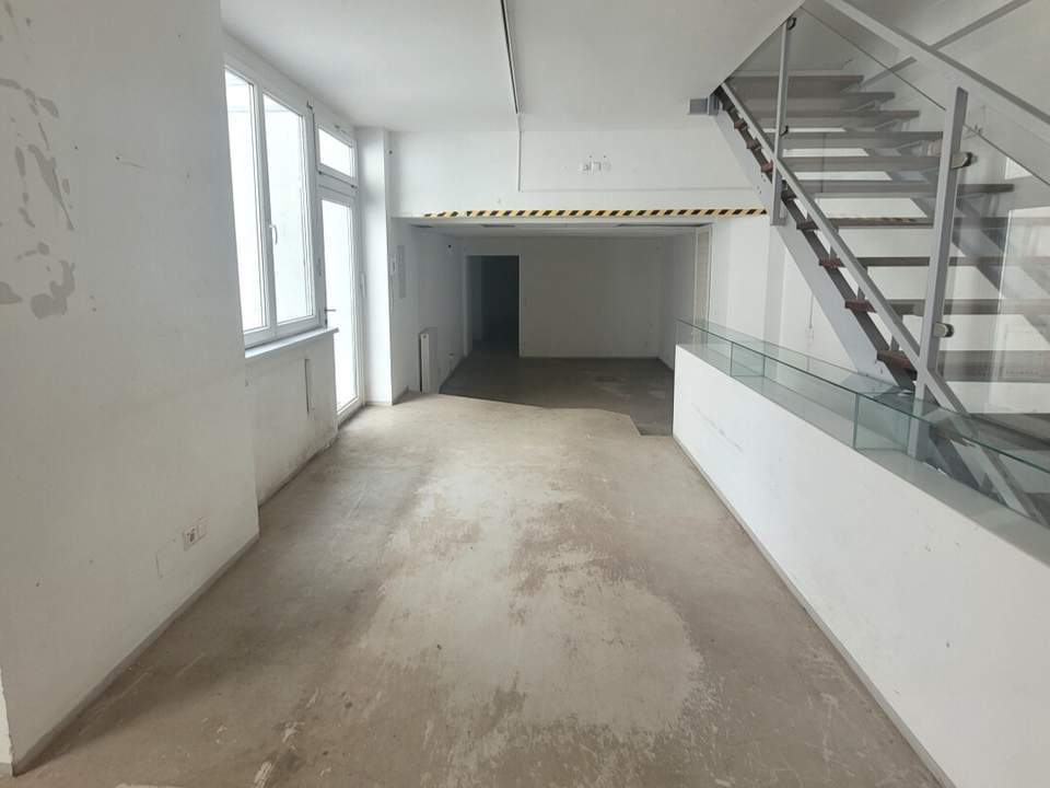 UNBEFRISTETES 3 ETAGEN-Büro direkt in der Neubaugasse - Hofruhelage!