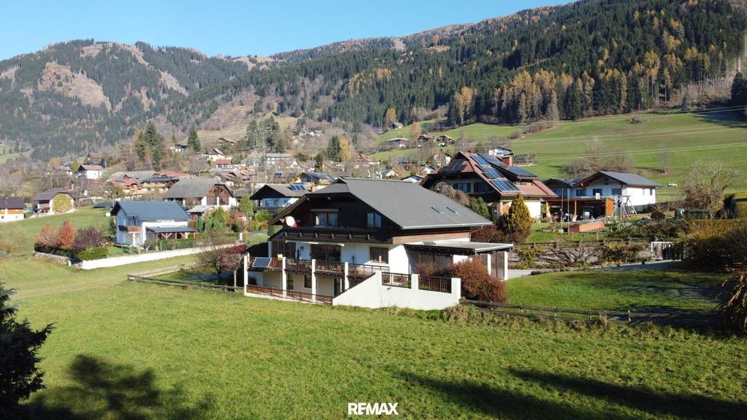 Ein Haus. Ein Grundstück. Unzählige Perspektiven - Wohnen, investieren, entwickeln – am Millstätter Sonnenplateau.